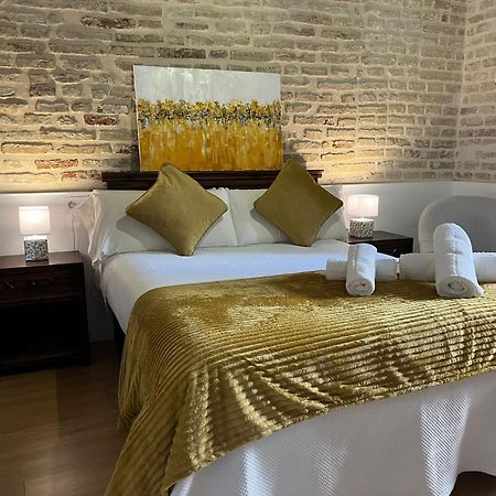 Clarisas Suites Carmona  Ngoại thất bức ảnh
