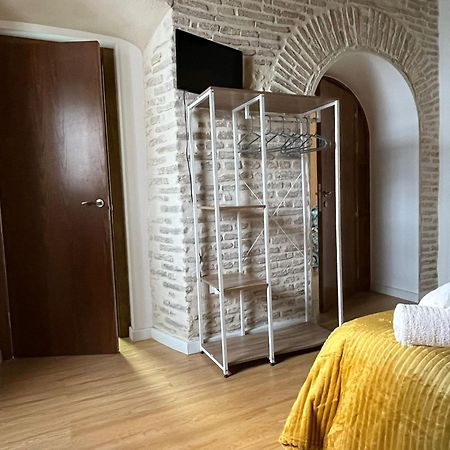 Clarisas Suites Carmona  Ngoại thất bức ảnh
