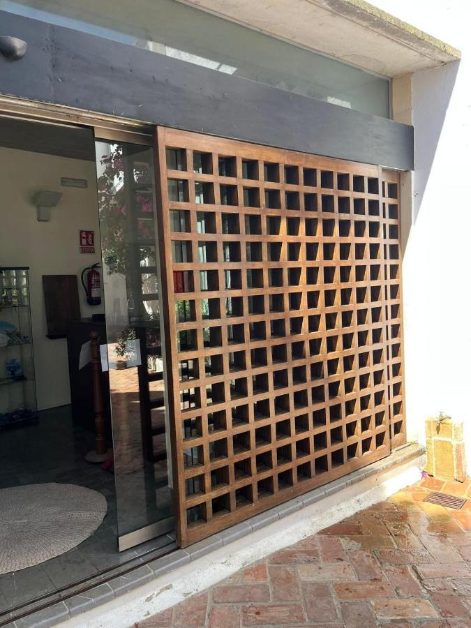 Clarisas Suites Carmona  Ngoại thất bức ảnh